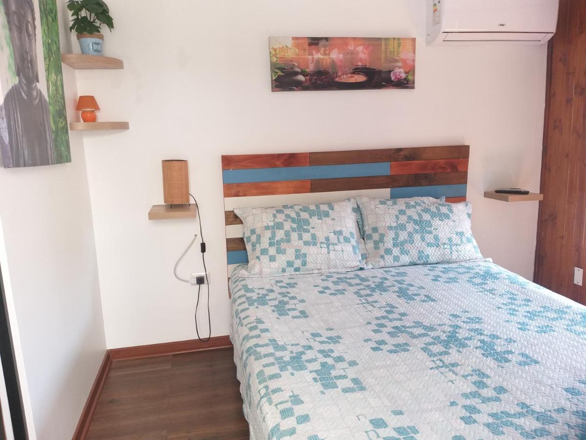 Hostal La Casa Del Puente Сантьяго Экстерьер фото