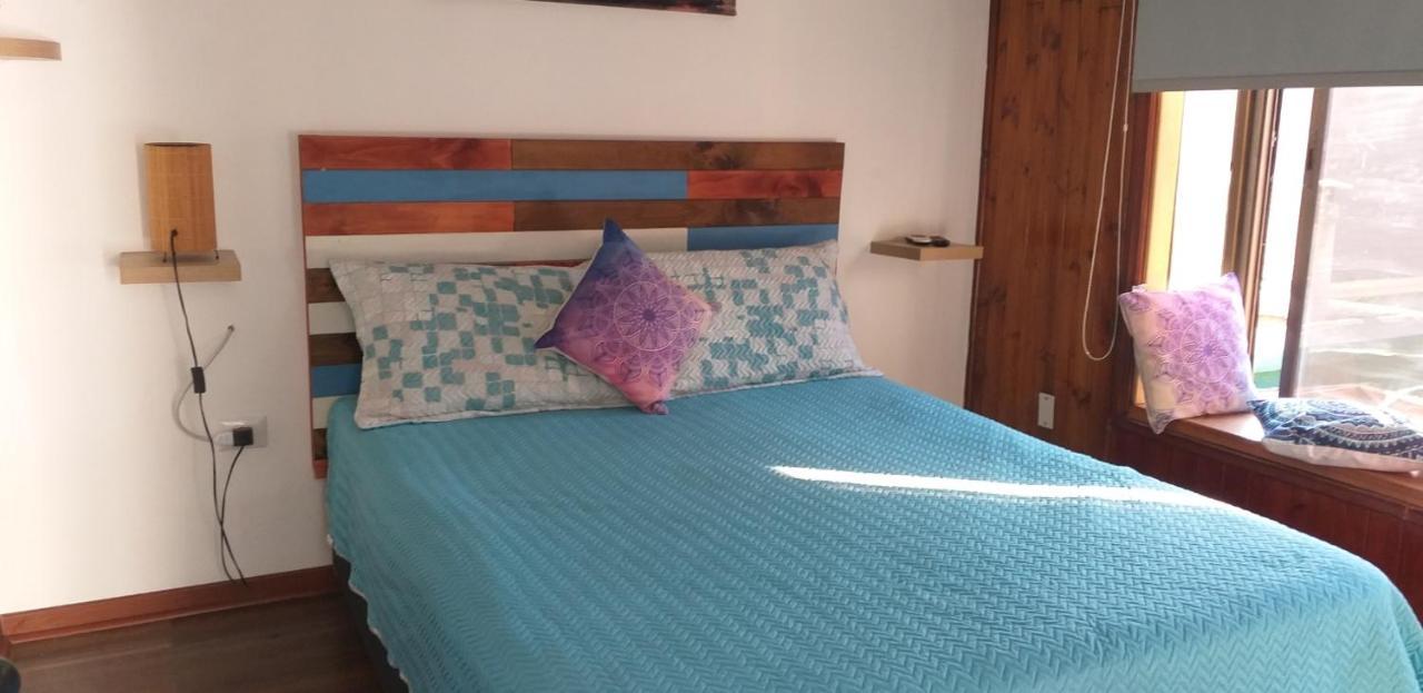 Hostal La Casa Del Puente Сантьяго Экстерьер фото